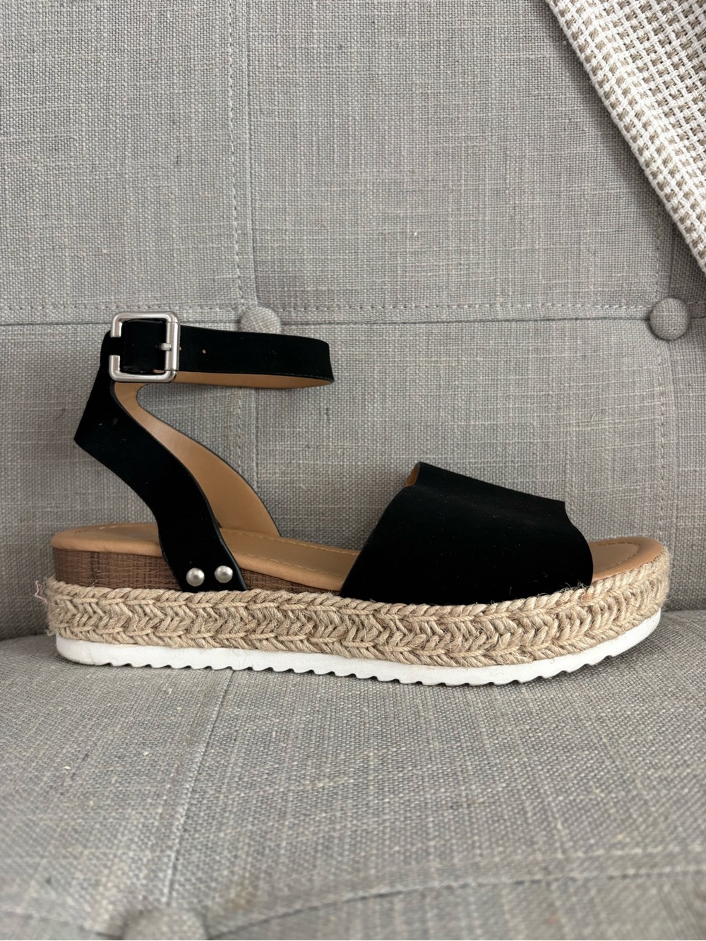 Soda Black Ankle-Strap Espadrille Flatform Sandal